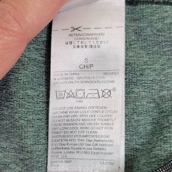 GapFit
Motion Leggings - Picture 8 of 8